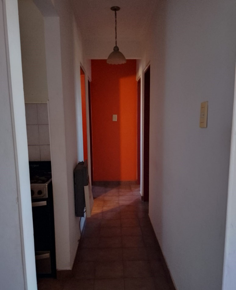 DEPARTAMENTO DE TRES DORMITORIOS Y COCHERA, SANTA FE