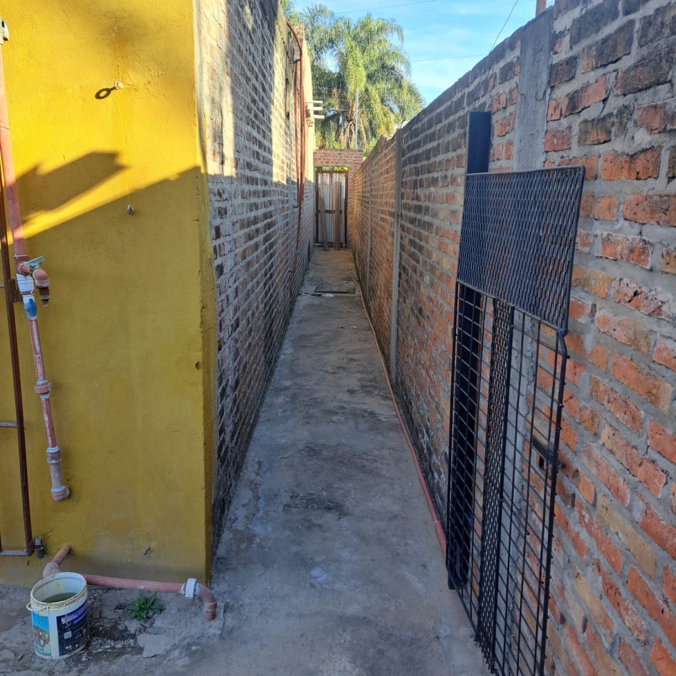  CASA EN VENTA + FONDO DE COMERCIO EN BARRIO 12 DE SEPTIEMBRE - SANTO TOME