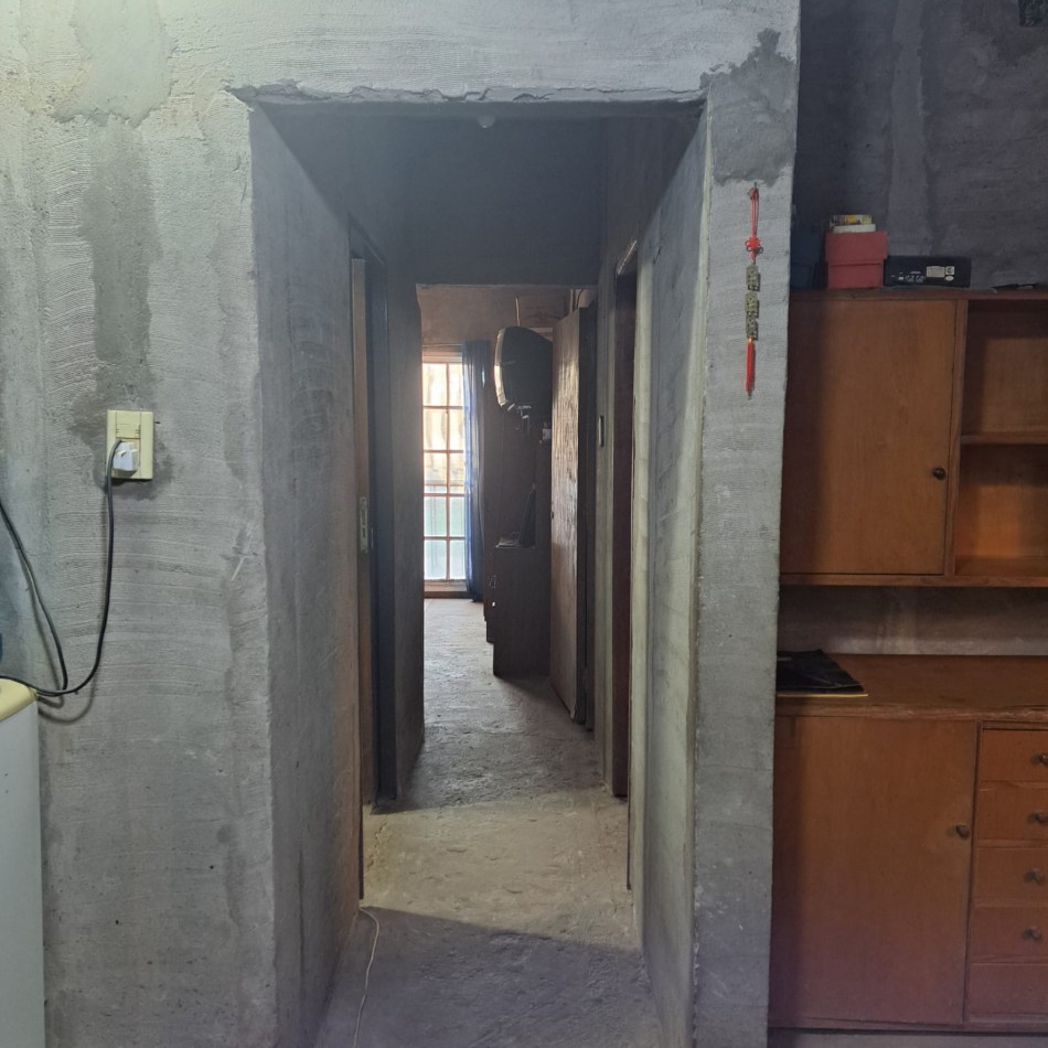  CASA EN VENTA + FONDO DE COMERCIO EN BARRIO 12 DE SEPTIEMBRE - SANTO TOME
