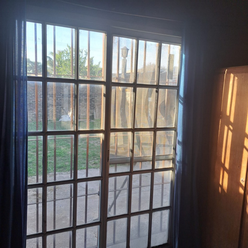  CASA EN VENTA + FONDO DE COMERCIO EN BARRIO 12 DE SEPTIEMBRE - SANTO TOME