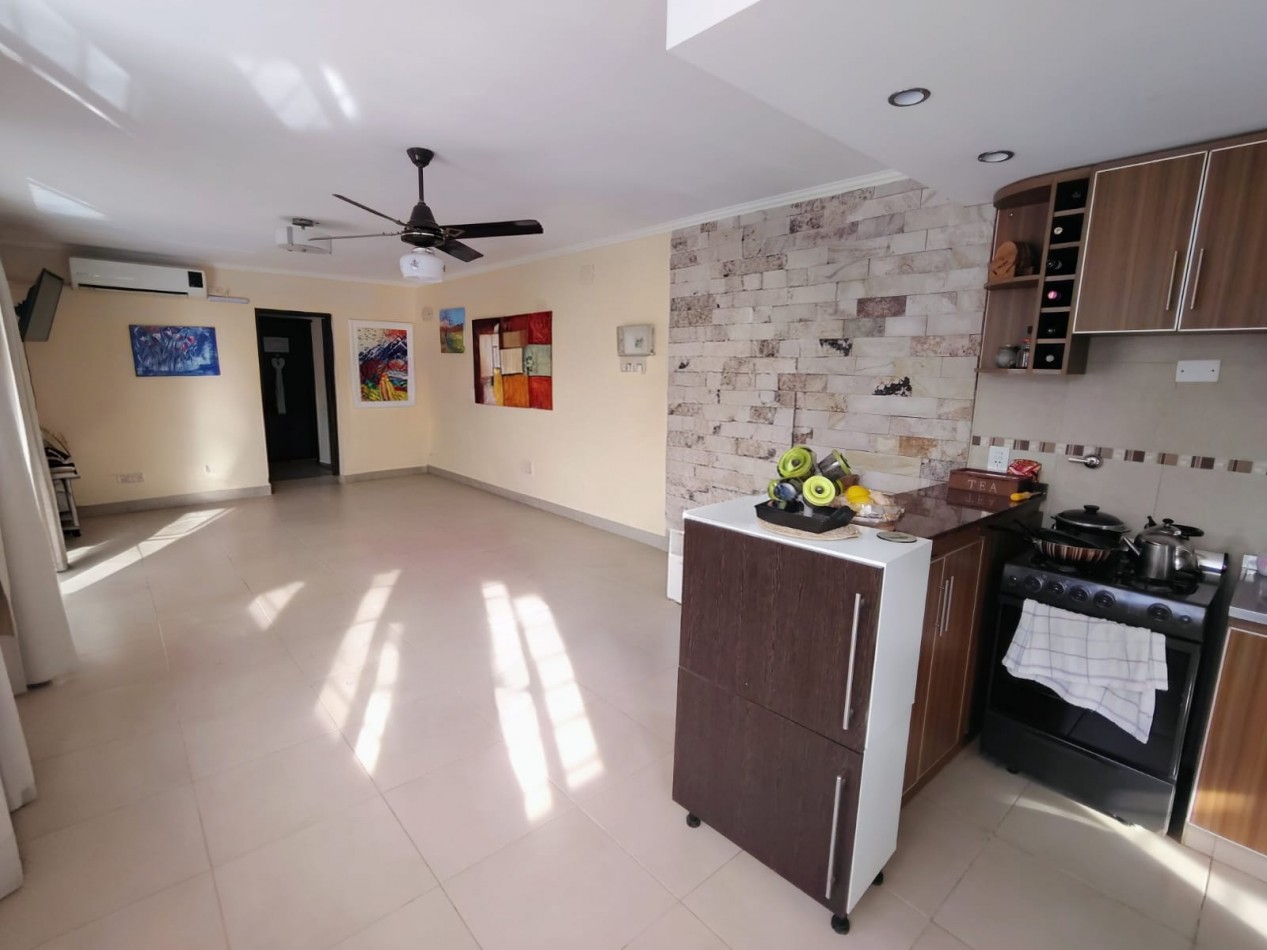 Propiedad con pileta y multiples usos en Las Paltas | Vivienda, consultorio y departamento independiente