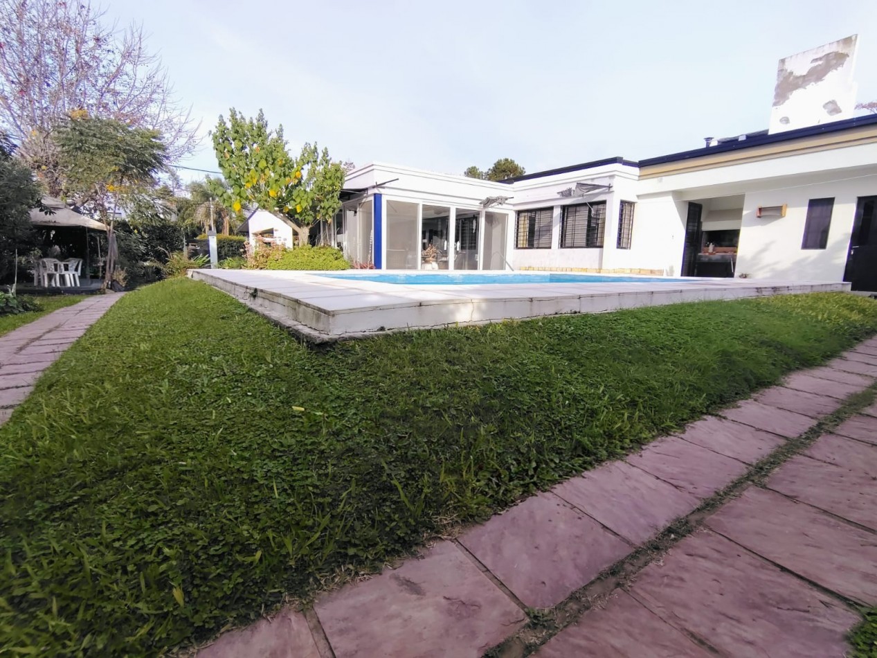 Propiedad con pileta y multiples usos en Las Paltas | Vivienda, consultorio y departamento independiente
