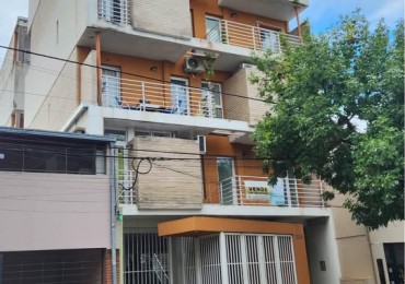 DEPARTAMENTO EN ALQUILER DE DOS DORMITORIOS Y COCHERA