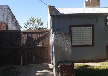 CASA A METROS DE AVENIDA EN SANTO TOME, SANTA FE