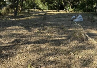 SE VENDE TERRENO EN ARROYOS LEYES 