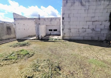 Lote con construccion en Santo Tome