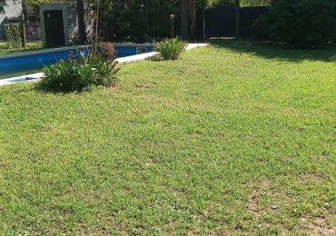 CASA QUINTA DE 2 DORMITORIOS CON PISCINA EN DESVIO ARIJON