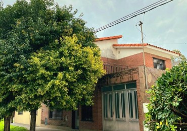 CASA DE 3 DORMITORIOS EN BARRIO GUADALUPE, SANTA FE